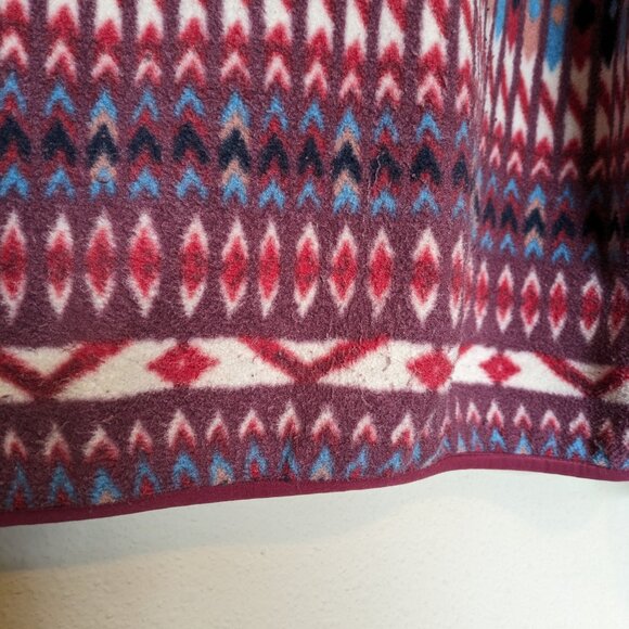Patagonia Small Synchilla Kuta Klash Pattern Dark Currant Fleece size M - Picture 6 of 9